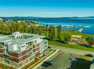 9570 5th St #105, Sidney, BC
