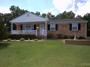 135 Troy Ln, Madison Heights, VA 24572