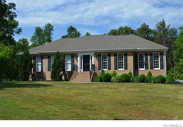 1st image of 19220 Dawn Blvd