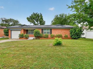 1008 Zelda Dr, Hurst, TX 76053
