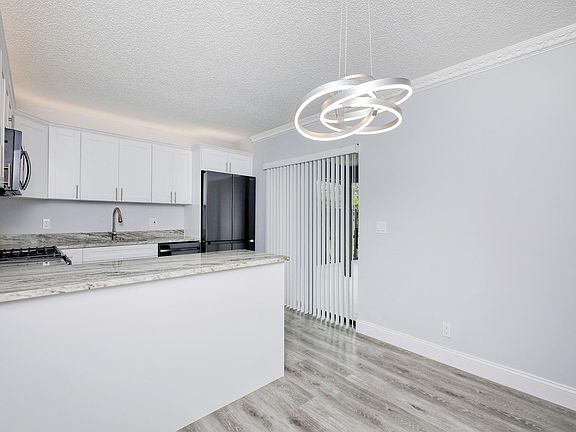 5th image of 2145 White Pine Circle #D