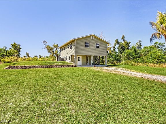 3rd image of 5731 Sandal Ln