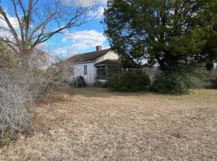 102 Camp Edisto Rd, Branchville, SC 29432