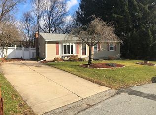 15 Wellspring Dr, Cranston, RI 02920
