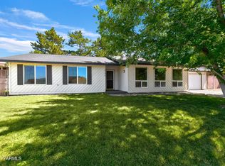 5303 N Sky Vista Ave, Yakima, WA 98901