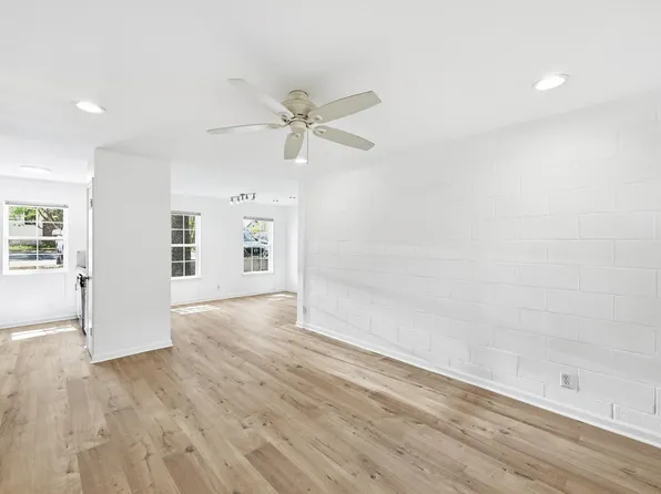 300 Crockett St APT 116, Austin, TX 78704