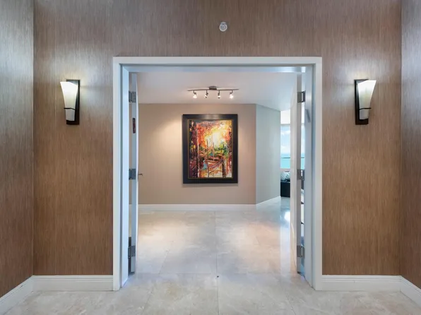 3101 S Ocean Drive #905, Hollywood, FL 33019