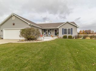2200 W Mead Rd, Saint Johns, MI 48879