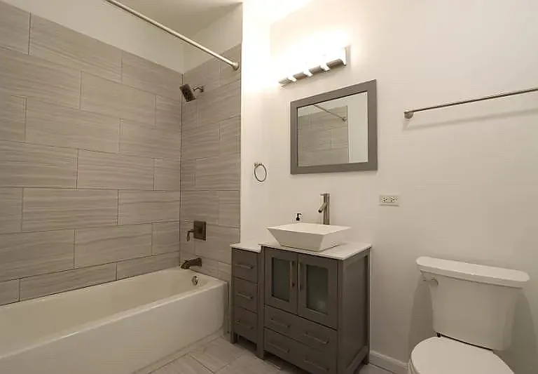 914 S Racine Ave #102 — Photo 15