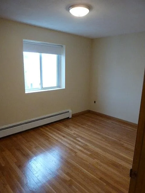 2 bed, 700 sqft, $2,575 — Photo 4
