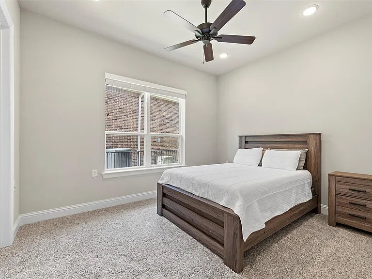 10823 Painted Crescent Ct — Photo 39
