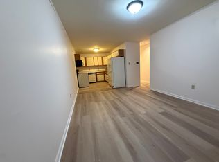 1334 W Wyomissing Ct APT Q, Reading, PA 19609