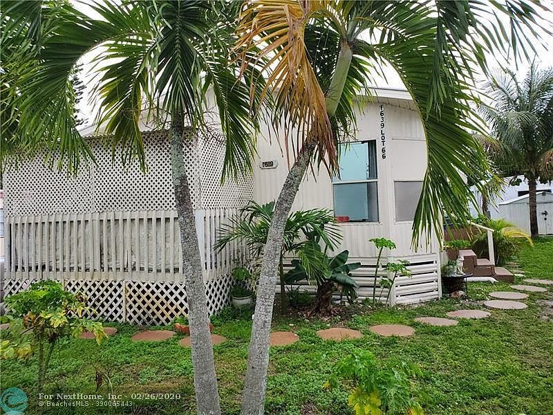 1st image of 1639 SW 6th Dr