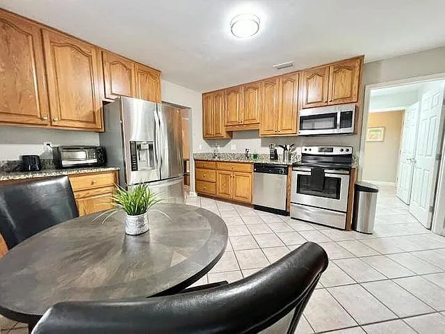 289 Honeysuckle Way — Photo 12