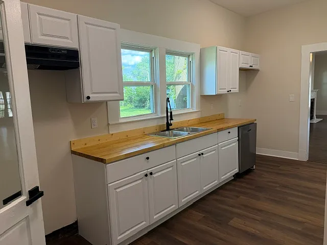 712 McMillon Ave SW — Photo 10