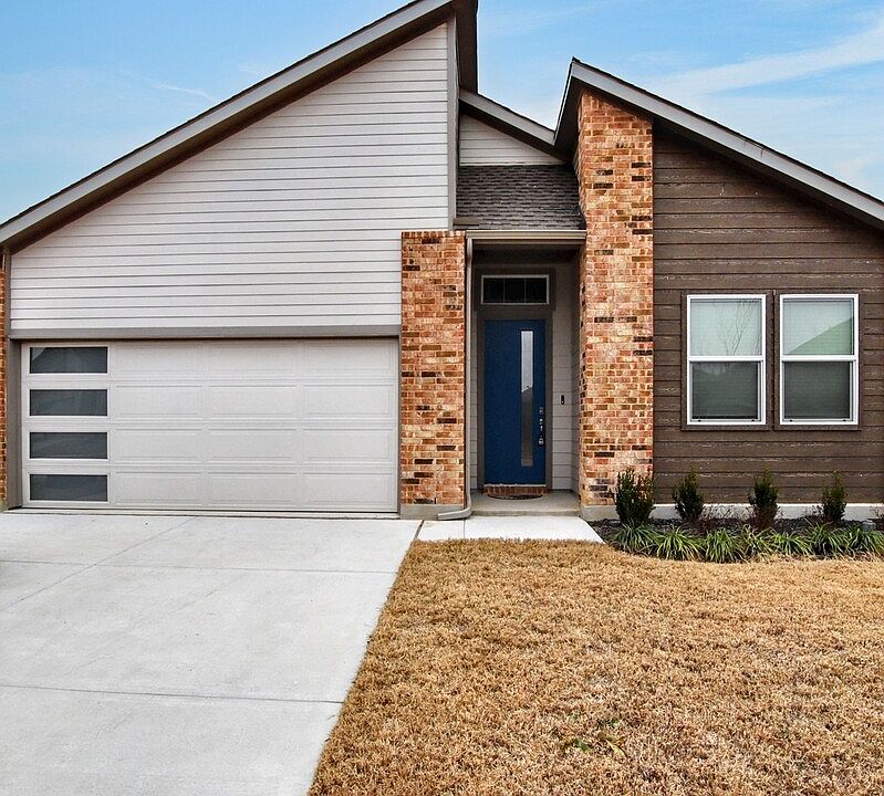 1st image of 2513 Toucan Dr