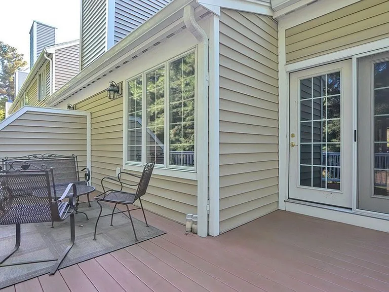 601 Browning Ln — Photo 34