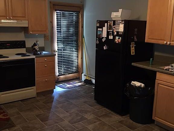 2nd image of 610 Anchor Dr