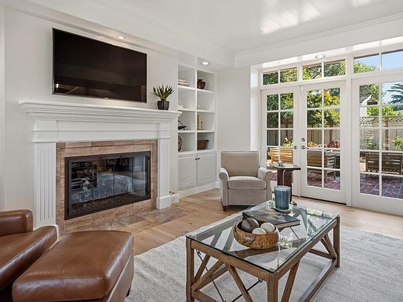 3rd image of 26305 Camino Real