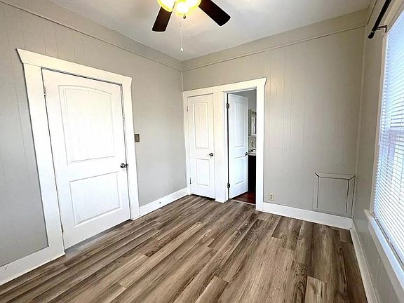 3rd image of 746 Marland Dr