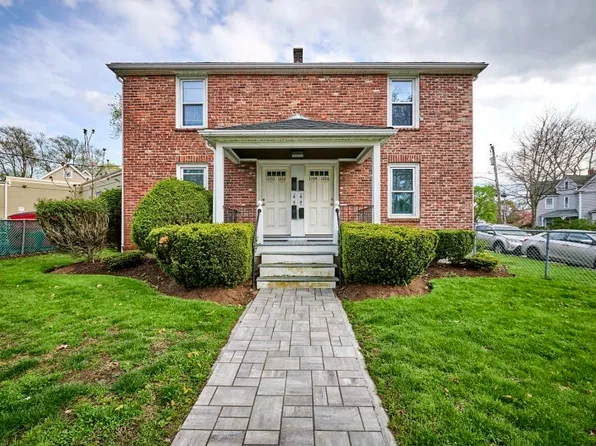 1100 Belmont St, Watertown, MA 02472