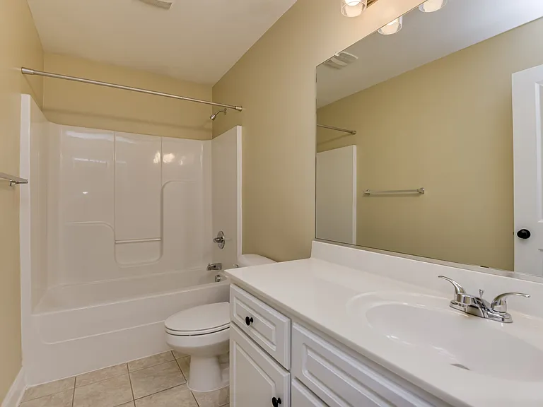 2110 Red Maple Trce — Photo 26
