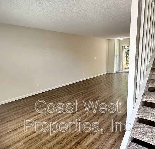 120 Phoebe St #7 — Photo 3