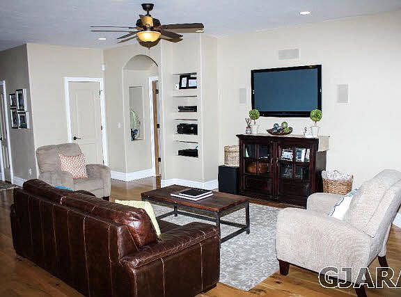 3rd image of 2074 Raindance Ct