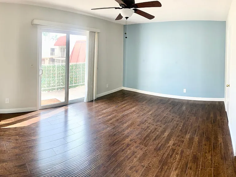 9227 Florence Ave #18 — Photo 9