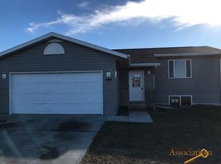 499 Stealth Ln, Box Elder, SD 57719