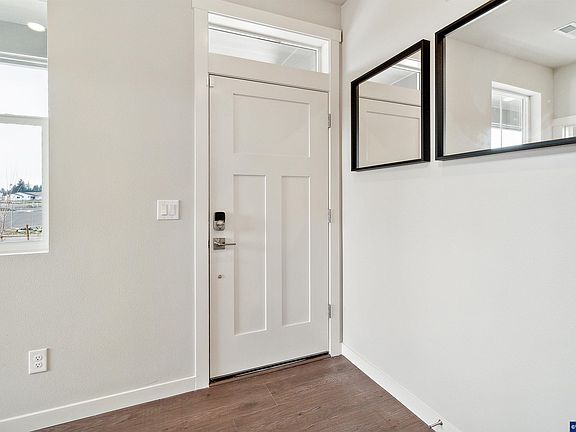 2nd image of 5218 SE 77th Ave