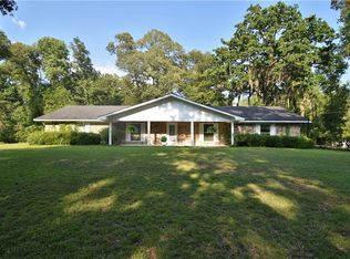 63 Robin Hood Rd, Dry Prong, LA 71423