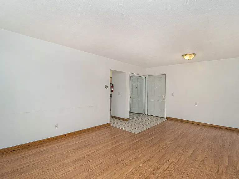 1203 Greenwood Ave #1 — Photo 5