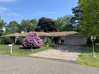 2727 E 34th St, Erie, PA, 16510