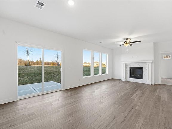 4th image of 20533 Millview Rd