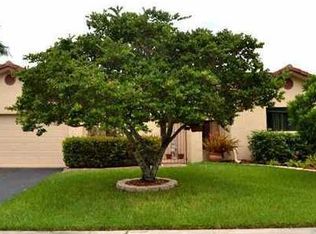 516 NW 104th Ter, Fort Lauderdale, FL 33324