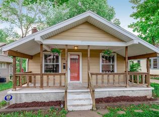 7315 Pennsylvania Ave, Kansas City, MO 64114