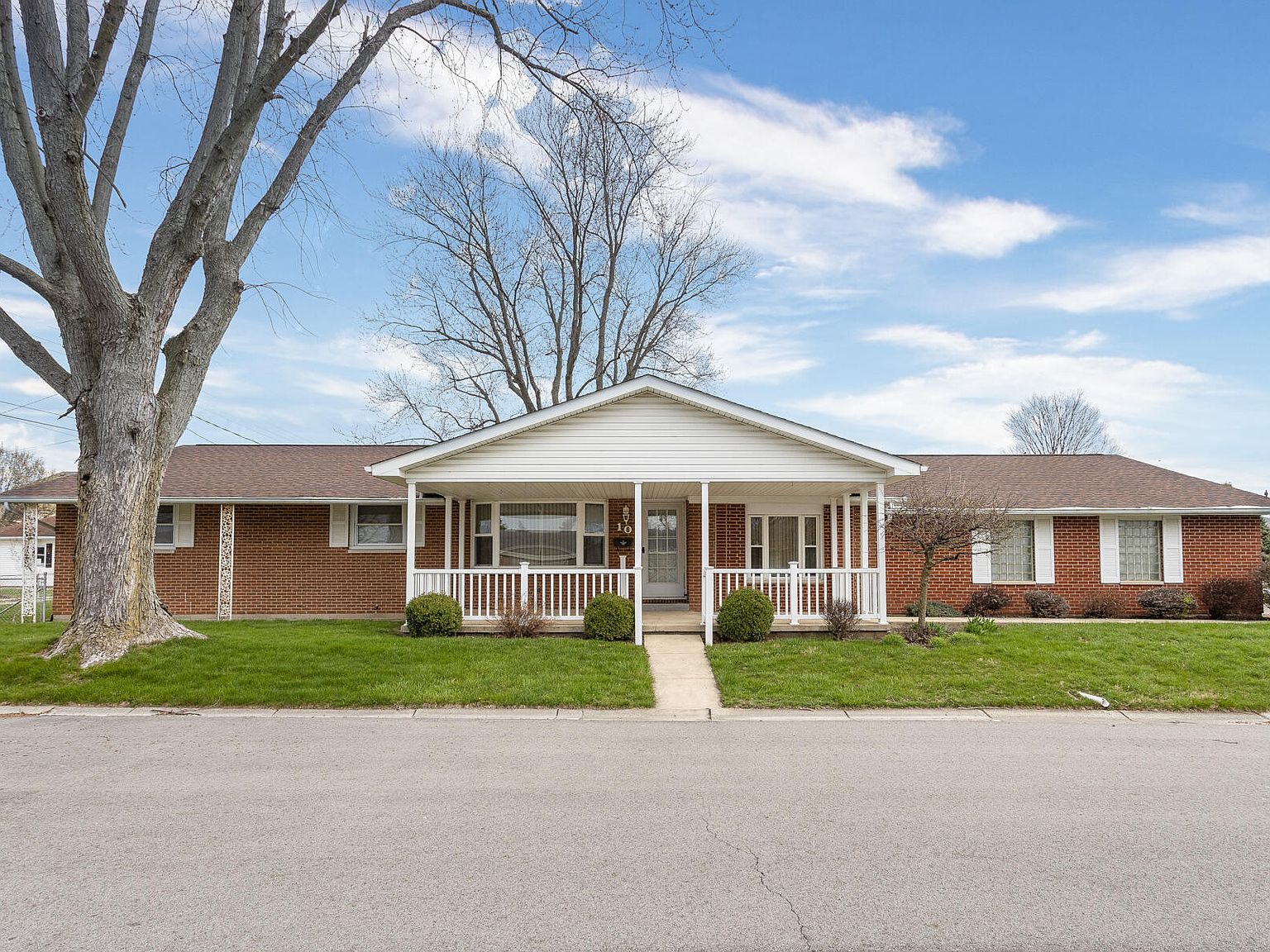 10 E Grace St, Pleasant Hill, OH 45359 Zillow