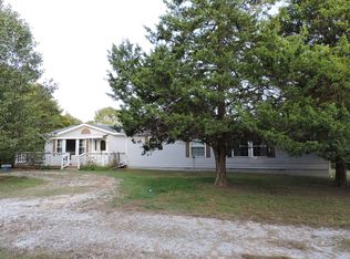 810 Hathcoat Rd, Harrison, AR 72601