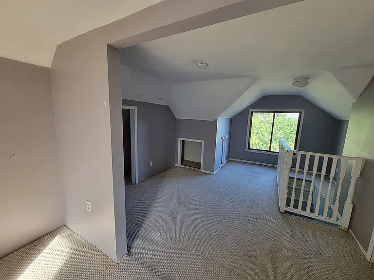 5725 W 8th St #2 — Photo 14