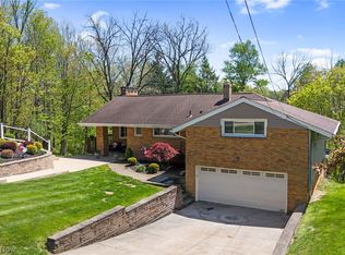 12977 W Pleasant Valley Rd, Parma, OH 44130