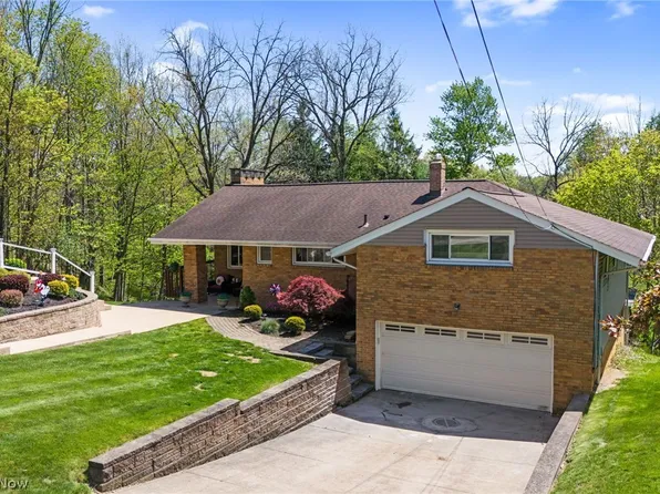 12977 W Pleasant Valley Rd, Parma, OH 44130