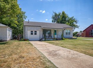 723 S 10th St, Kingfisher, OK 73750