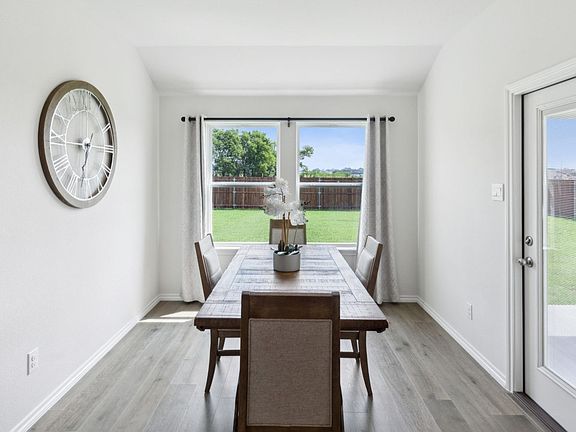 2nd image of 3021 Hidden Valley Dr