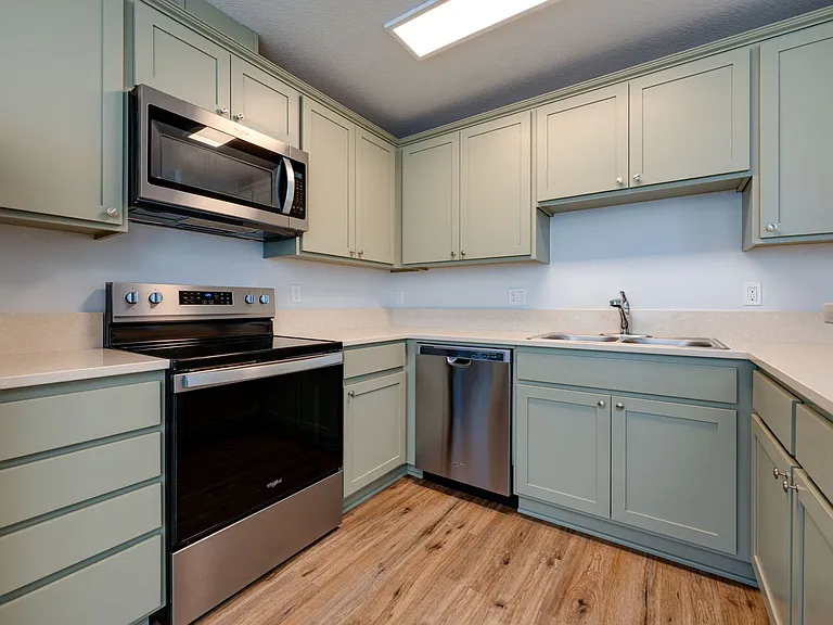 935 Arthur Ave — Photo 24