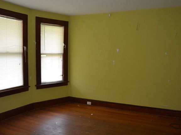 4th image of 103-105 King St