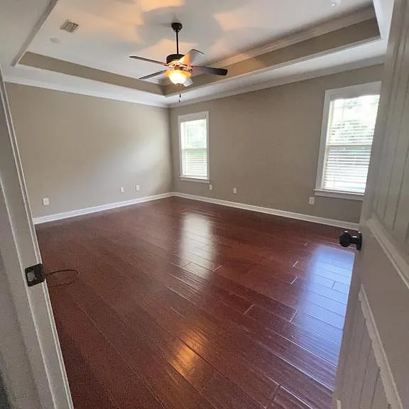 813 Dixie Dr — Photo 8