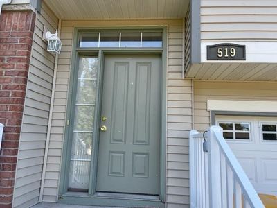519 Progress DR, Cottage Grove, WI, 53527
