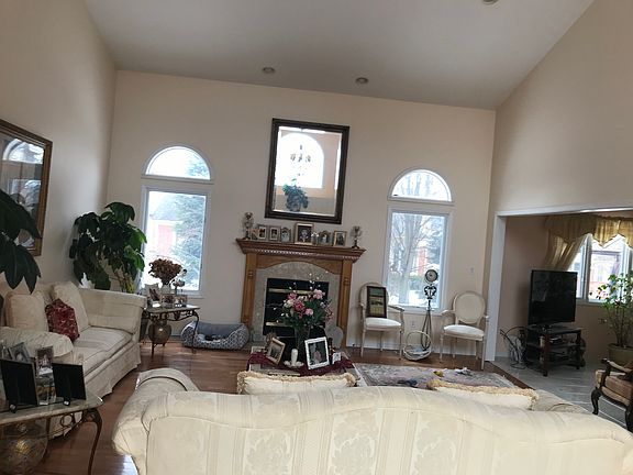 5th image of 39438 Augusta Ave