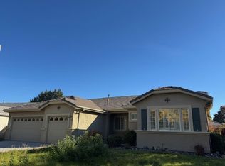 100 Canterbury Ct, Dayton, NV 89403